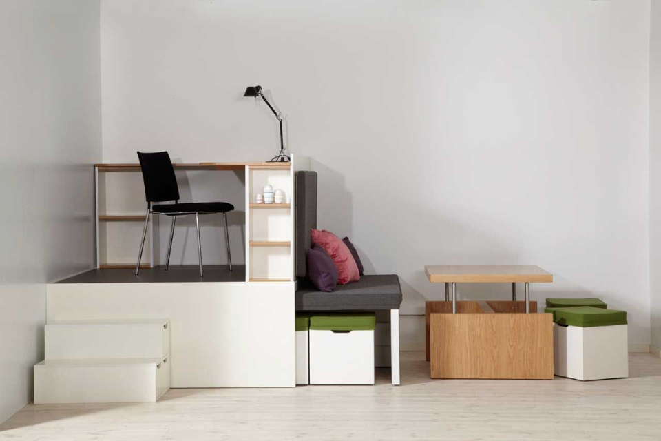 https://coolxtop.com/why-multi-functional-furniture-is-essential-for-minimalist-living.html